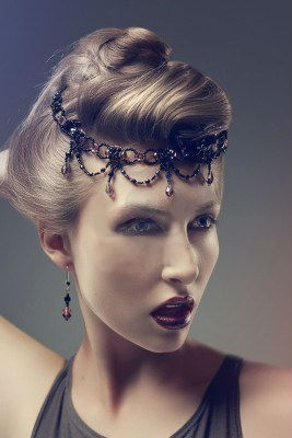 Pretty Hair Accessories That You Must Try On