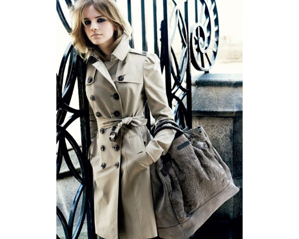 Hollywood celeb Emma watson in trench coat